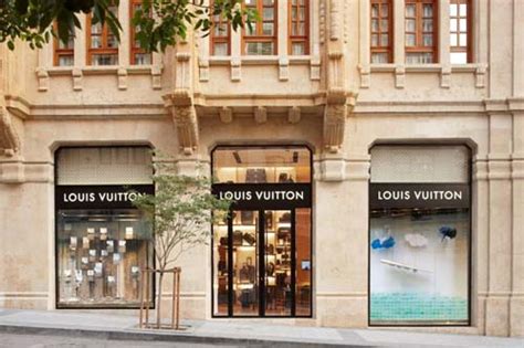 louis vuitton beirut reviews|Louis Vuitton Celebrates Luxury in Beirut .